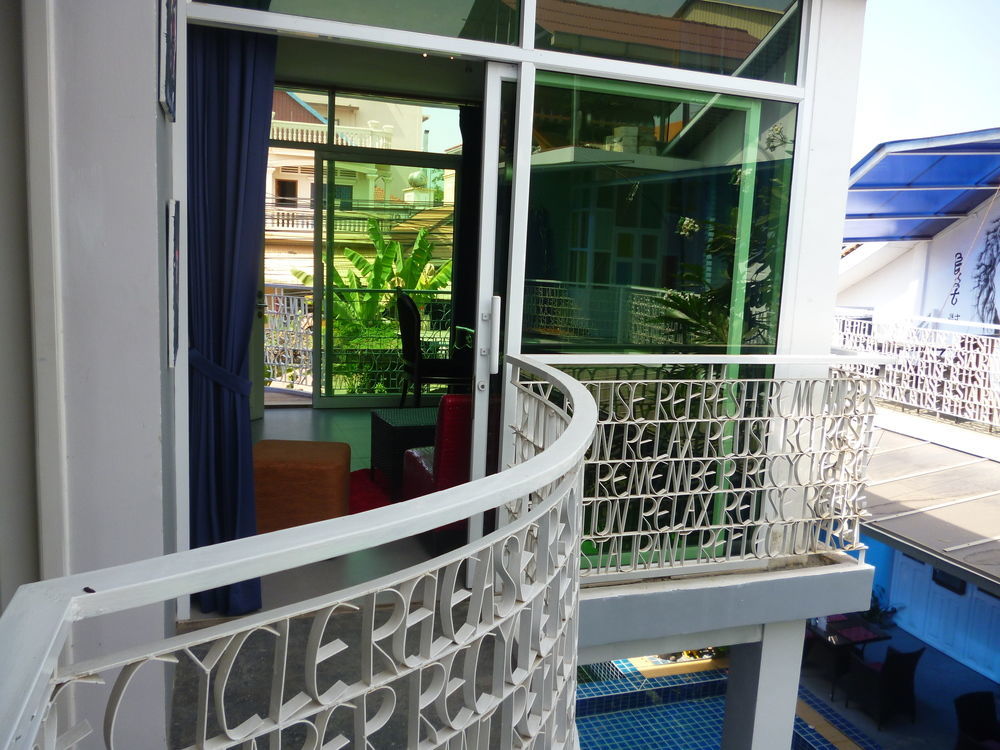 White Rabbit Hostel Siem Reap (Adults Only) Exterior photo